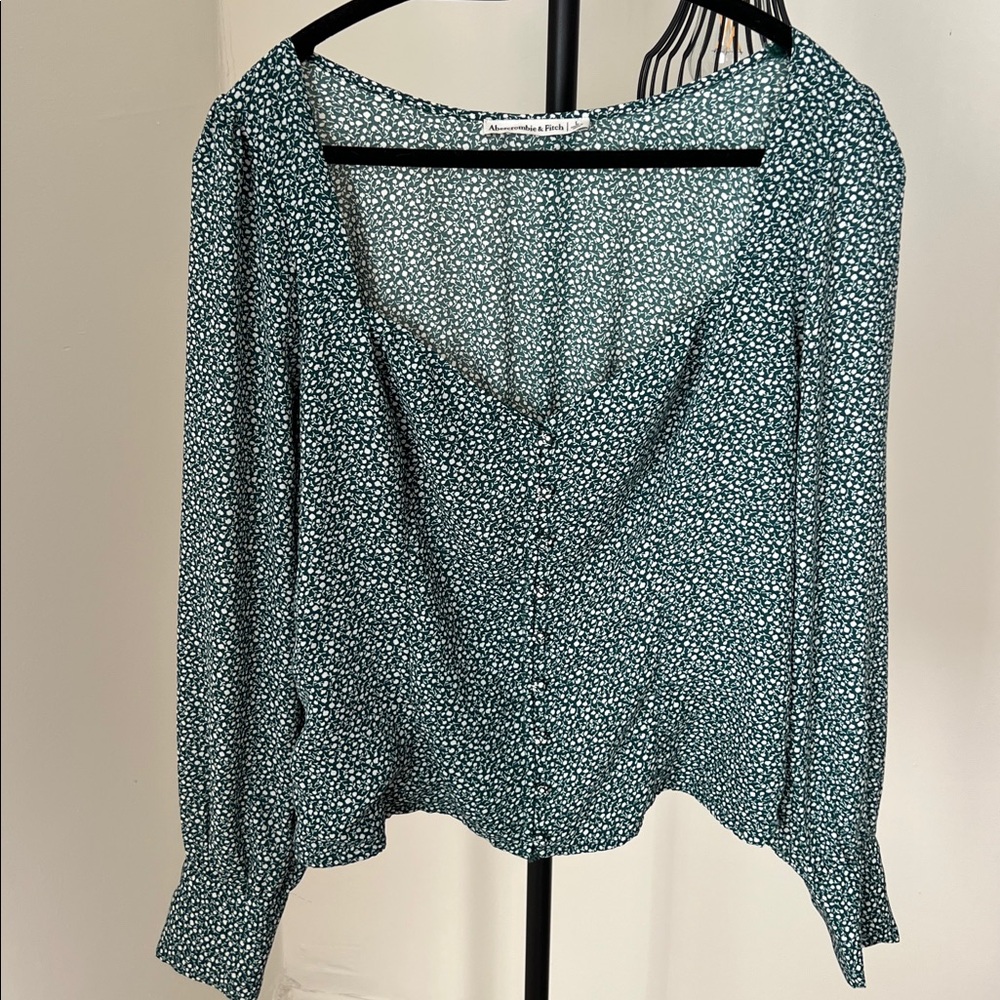 Abercrombie & Fitch Green and White Patterned Top